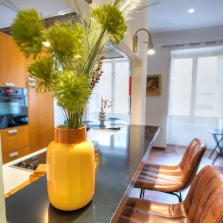 Διαμέρισμα Chic 2bedroom Near Ferries Cesi1-1