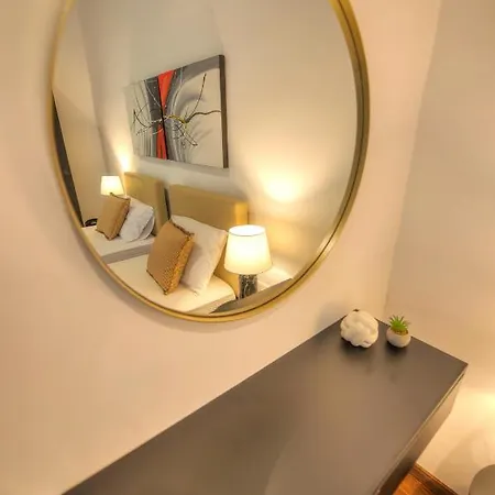 Chic 2bedroom Near Ferries Cesi1-1