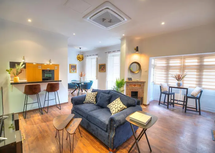 Apartment Chic 2bedroom Near Ferries Cesi1-1