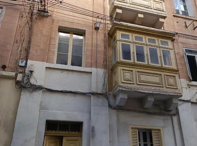 Chic 2bedroom Near Ferries Cesi1-1 *